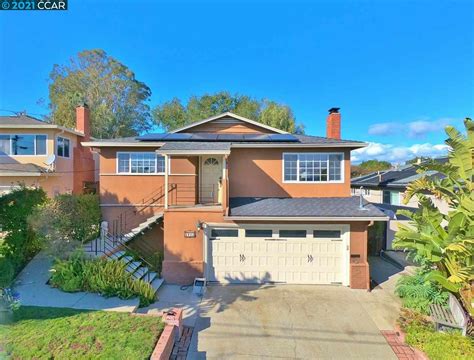 Home with 3 bedrooms and 2 baths- "1 bath permit unknow " on main level offer with an spacious open floor plan, Natural Light throughout, Cherry hardwood floor and Central Heat. . Redfin castro valley